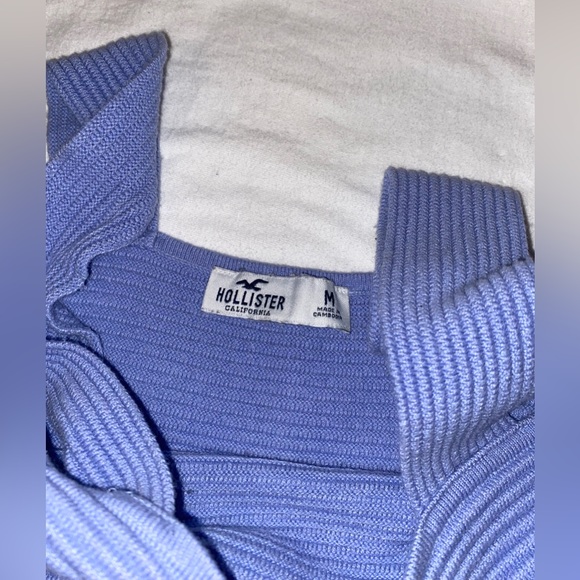 Hollister Cropped Blue Tank Top Size Medium - Picture 2 of 2